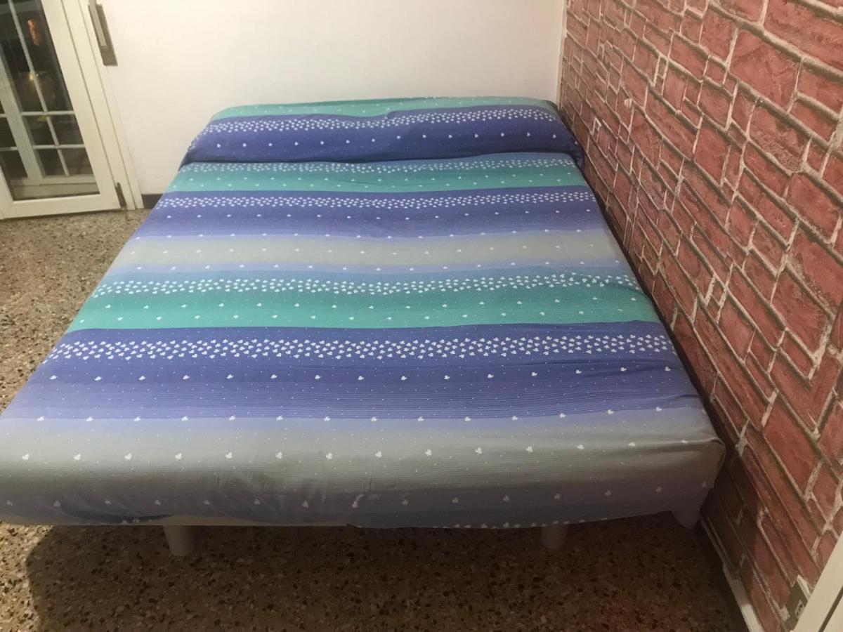 Appartamento 4 Posti Letto In Zona Tranquilla E Ben Servita, Un Matrimoniale E Un Divano Letto Matrimoniale Facebook Massimo Bobo Aquili Bologna Exterior photo